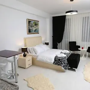 Otel Arya Apart & Suites