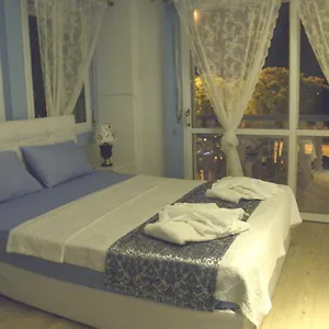 Sakiz Ev Otel Alaçatı